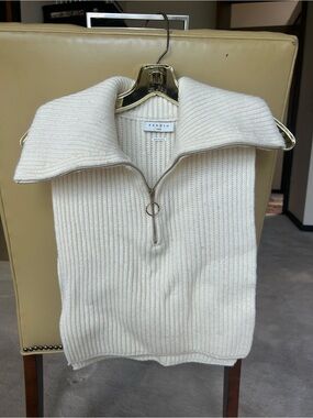 Sandro Cream Ribbed Zip-Front Turtleneck Sweater Vest Open sides